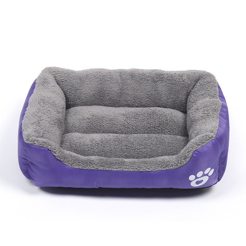 Soft cozy fleece pet bed with waterproof bottom for all pets